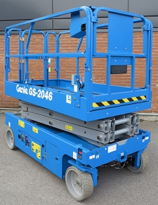 20ft scissor lift model number Genie GS-2046